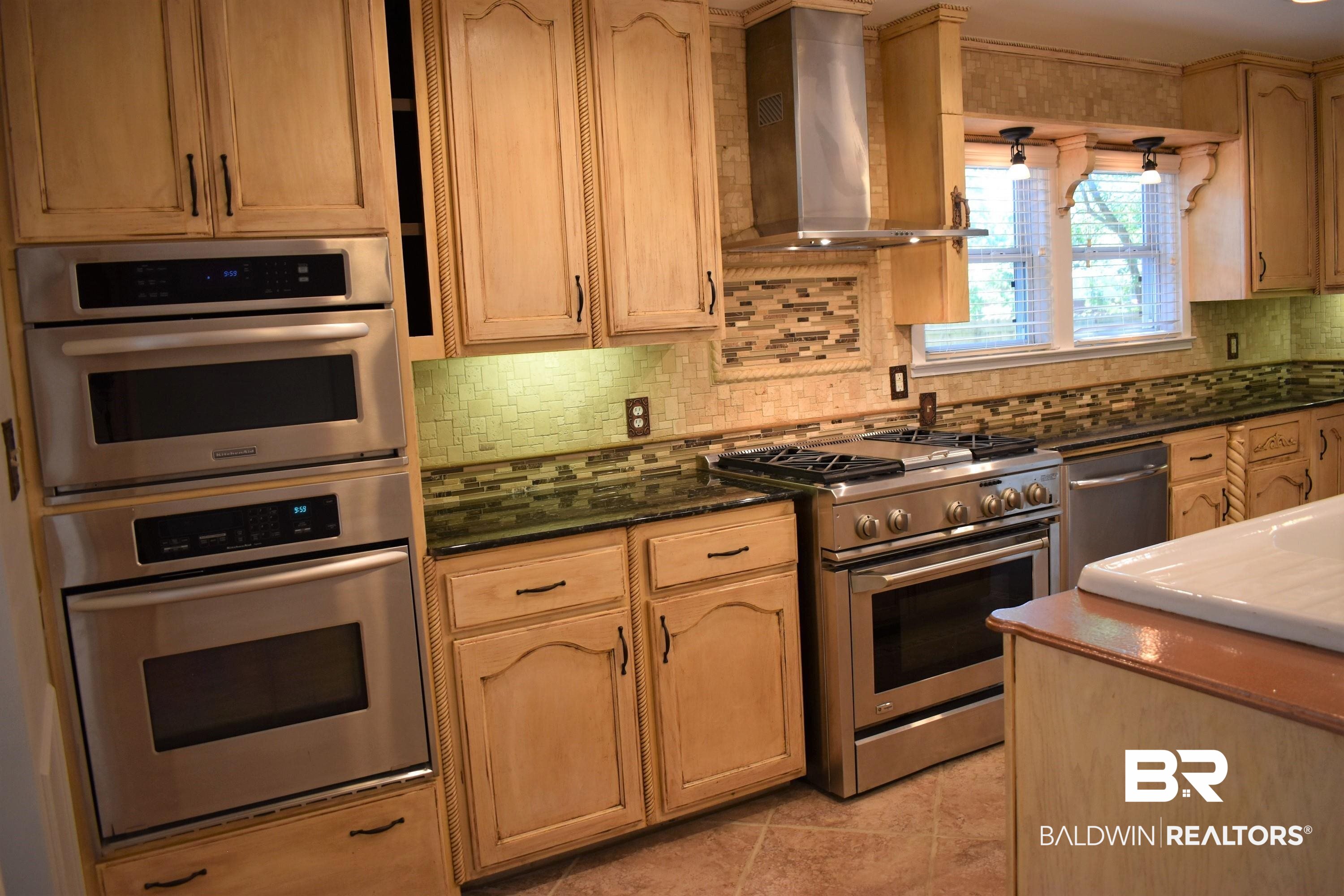 321 West Orange Avenue Foley, AL 36535 - Photo 8 of 50