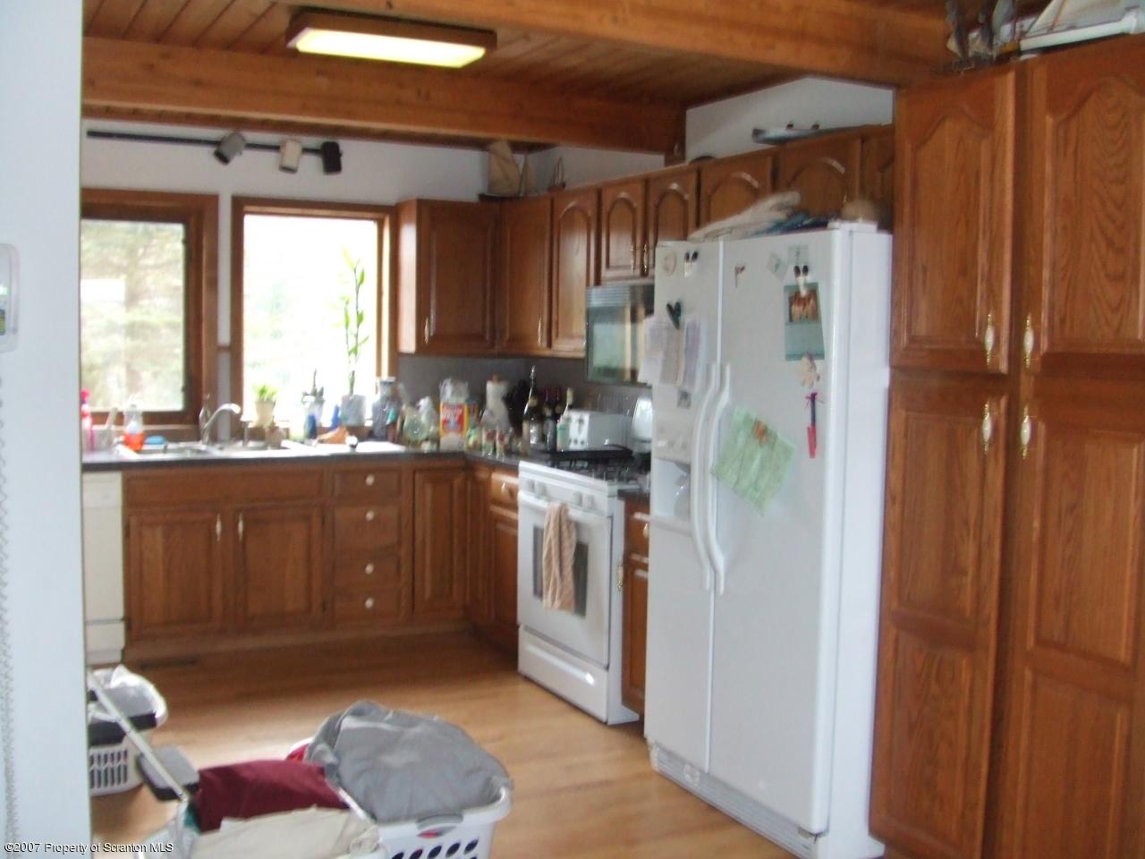 58 Lakewood Road Tunkhannock, PA 18657 - Photo 4 of 6 Gallery Image 4