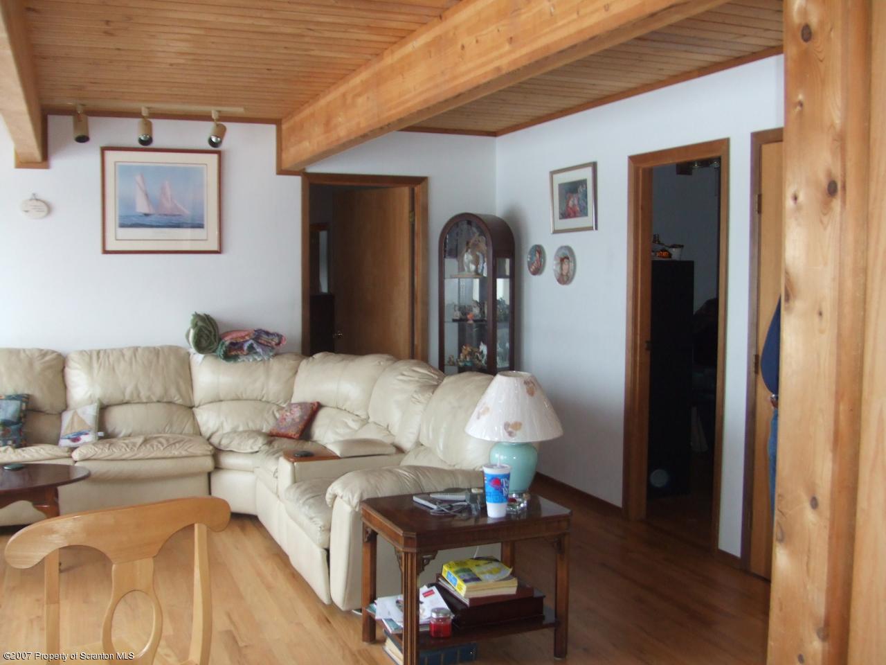 58 Lakewood Road Tunkhannock, PA 18657 - Photo 5 of 6 Gallery Image 5