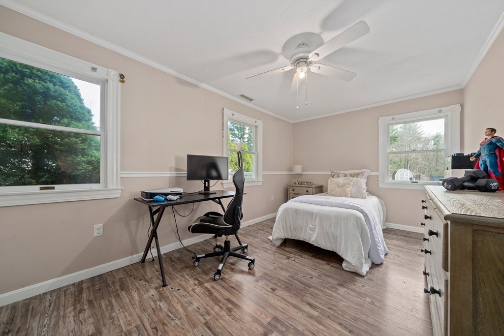 39 Davis Street Hanover, MA 02339 - Photo 14 of 20 Gallery Image 14