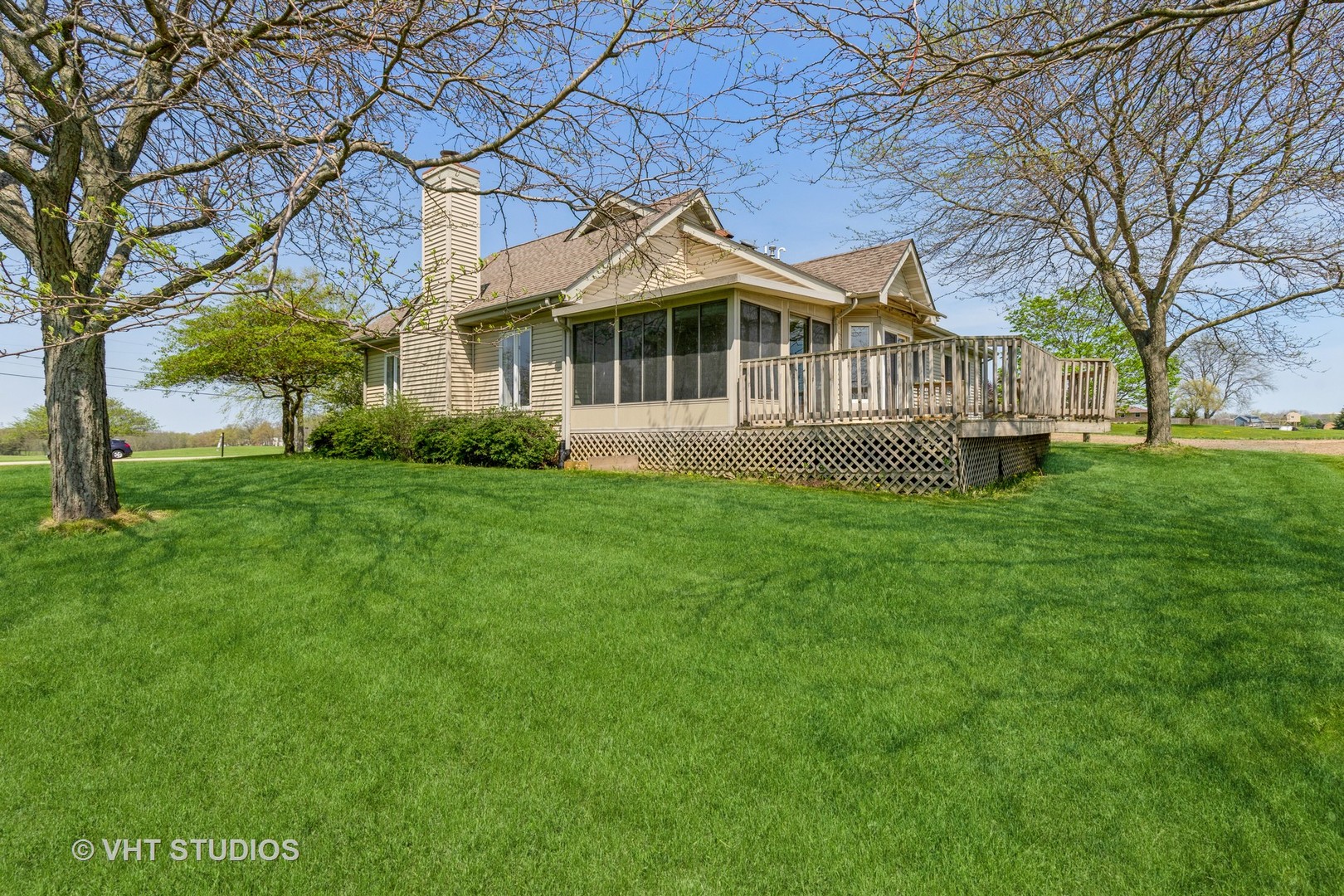 16943 West State Line Road Zion, IL 60099 - Photo 22 of 26 a front view of a house with a yard