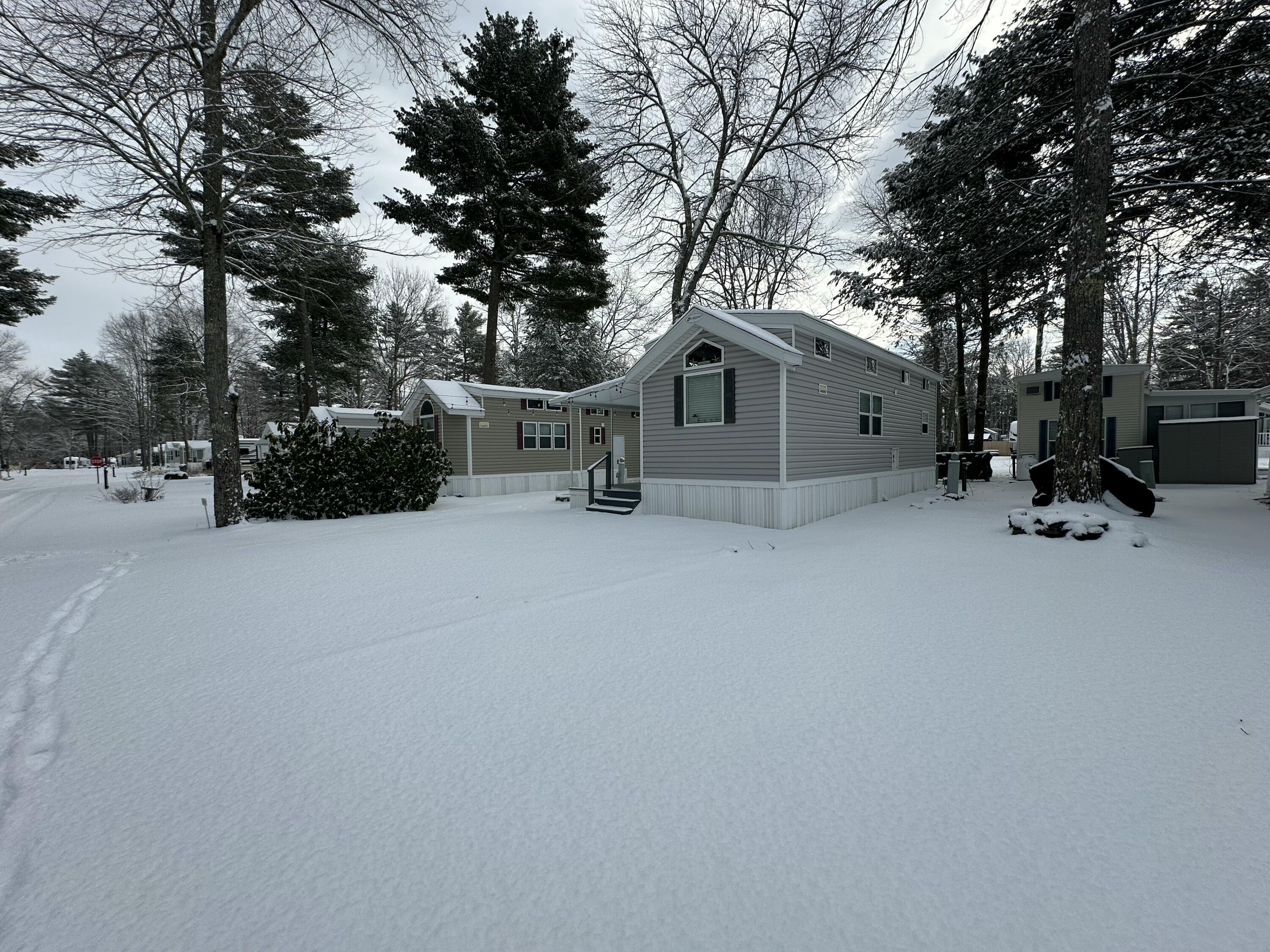 150 Chapel Road, Unit 211 Wells, ME 04090 - Photo 2 of 40 IMG_2545