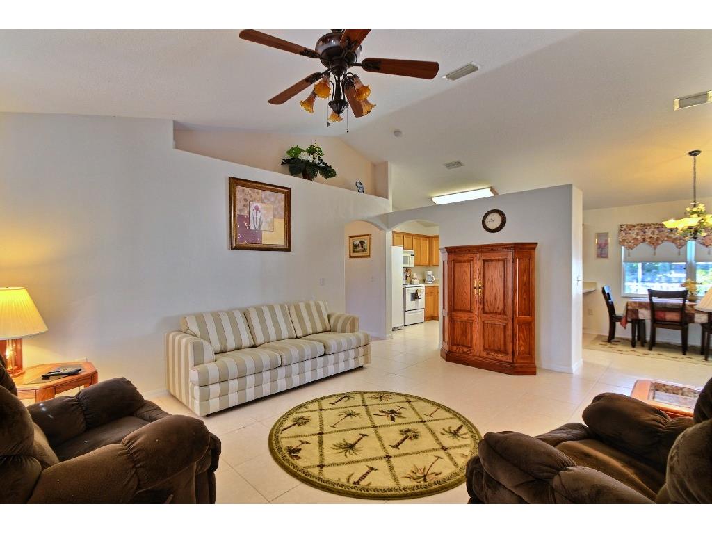 434 Easy Street Sebastian, FL 32958 - Photo 2 of 19