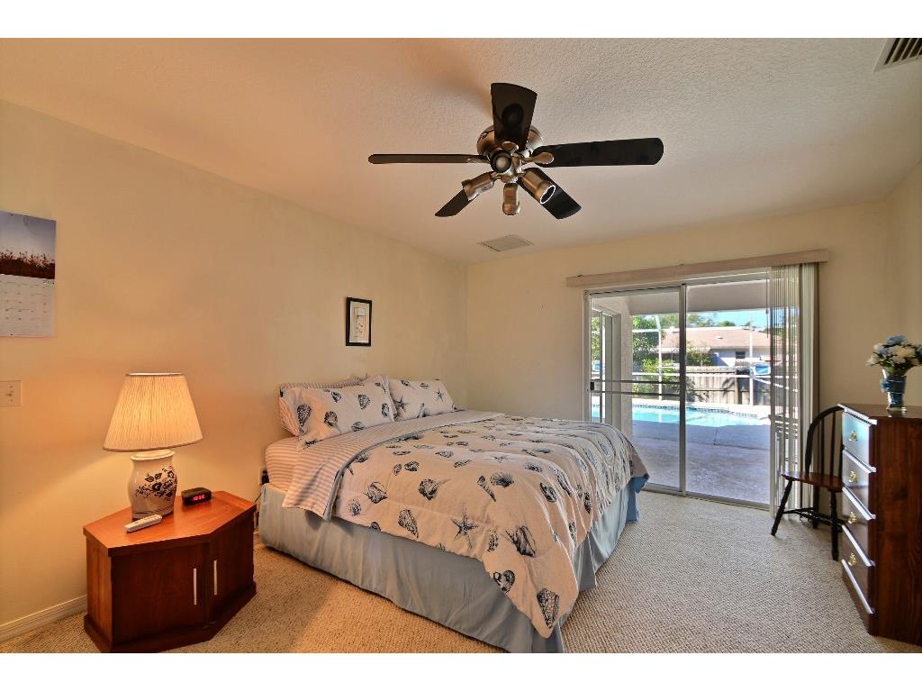 434 Easy Street Sebastian, FL 32958 - Photo 9 of 19