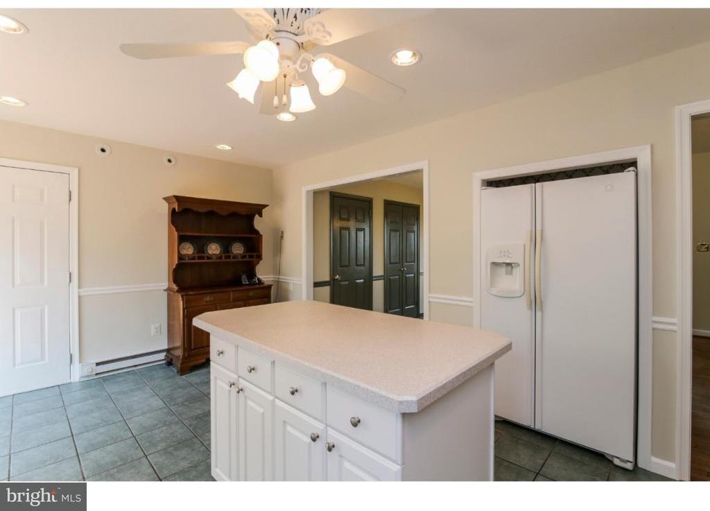 264 Upper Valley Road Christiana, PA 17509 - Photo 12 of 25 Gallery Image 12