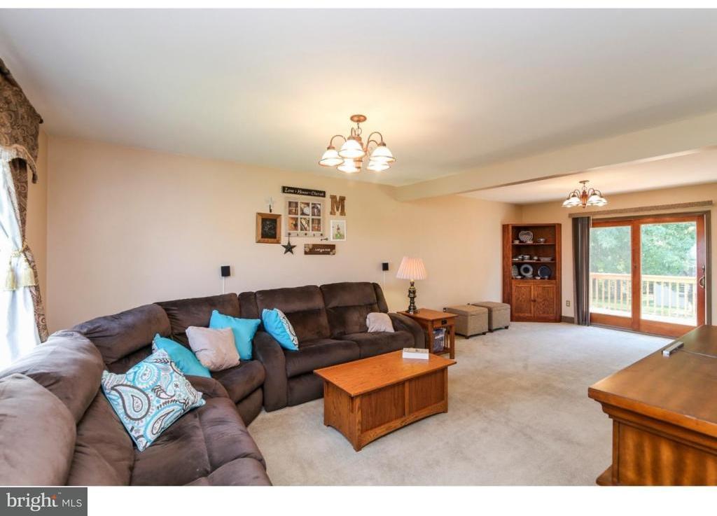 264 Upper Valley Road Christiana, PA 17509 - Photo 4 of 25 Gallery Image 4