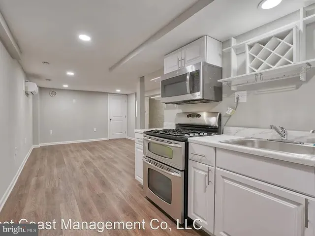 $2,100 | 917 North Calvert Street, Unit 1, Baltimore, MD 21202