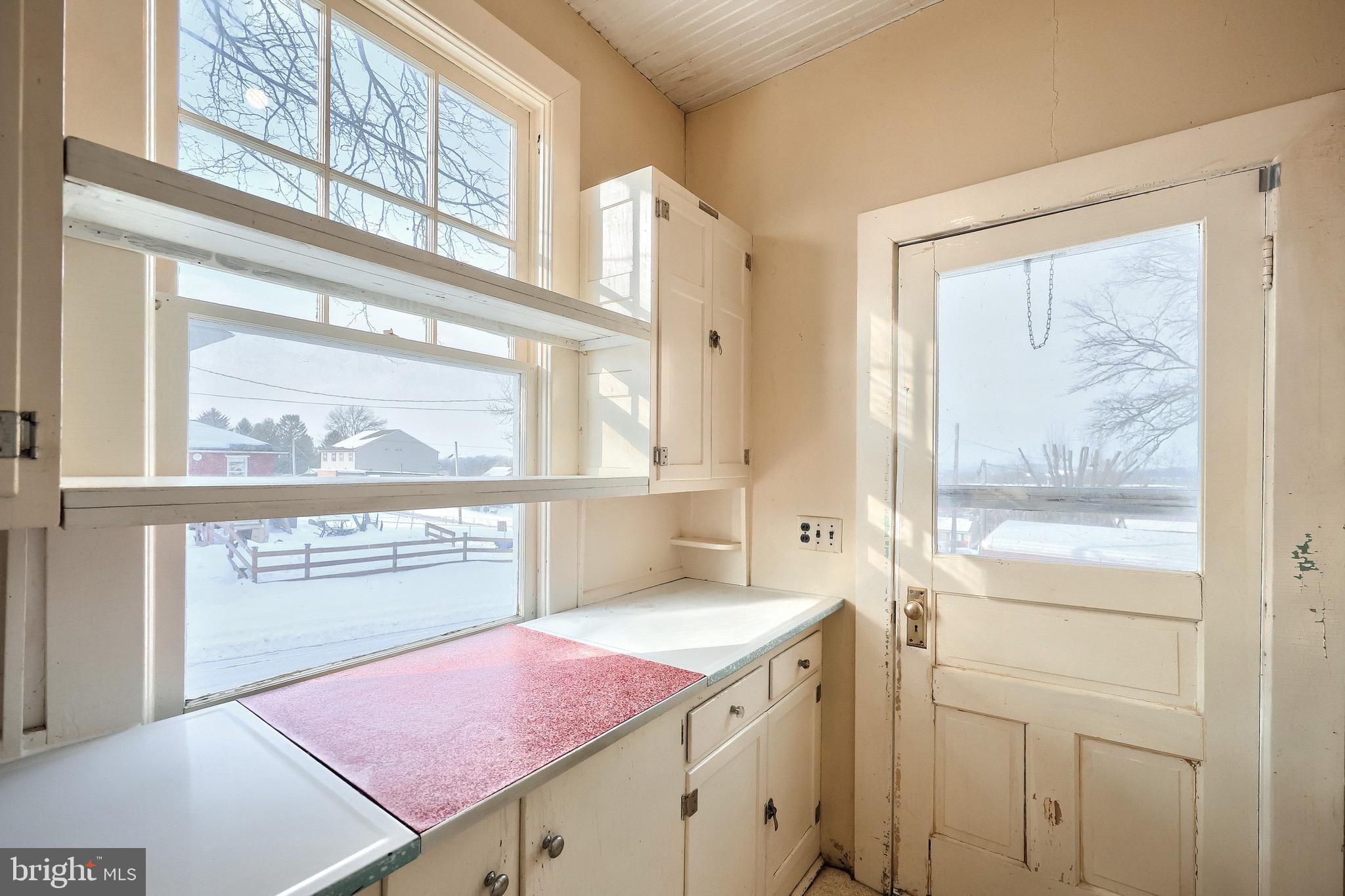 501 East Main Street Dallastown, PA 17313 - Photo 21 of 51