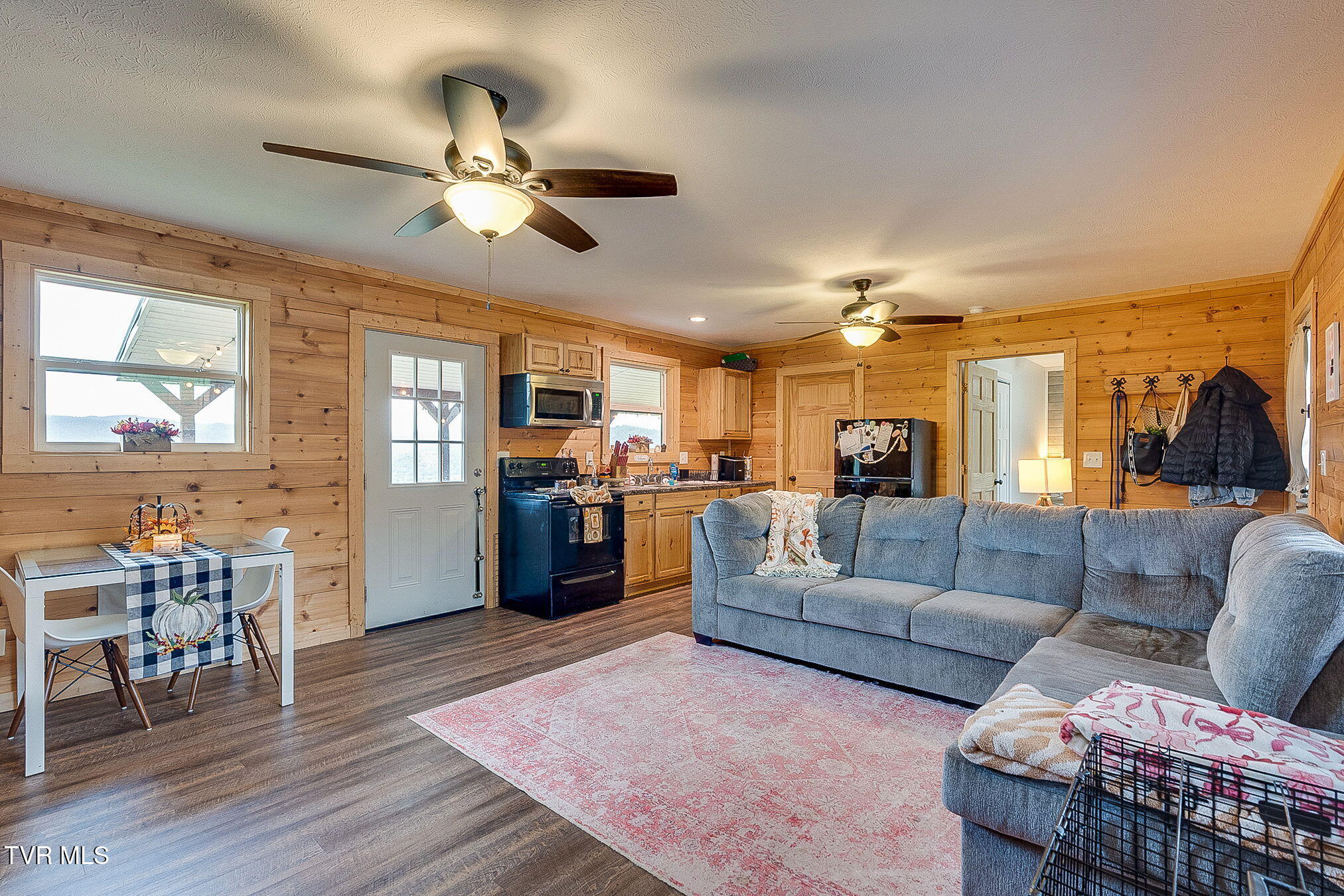 117-125 Ridgeview Drive Elizabethton, TN 37643 - Photo 16 of 28 037