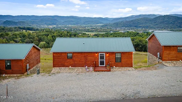 $749,000 | 117-125 Ridgeview Drive, Elizabethton, TN 37643