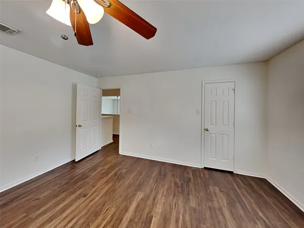 $3,295 | 3719 Pine Lake Drive, Pearland, TX 77581