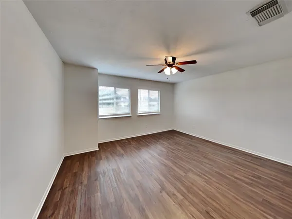 $3,295 | 3719 Pine Lake Drive, Pearland, TX 77581