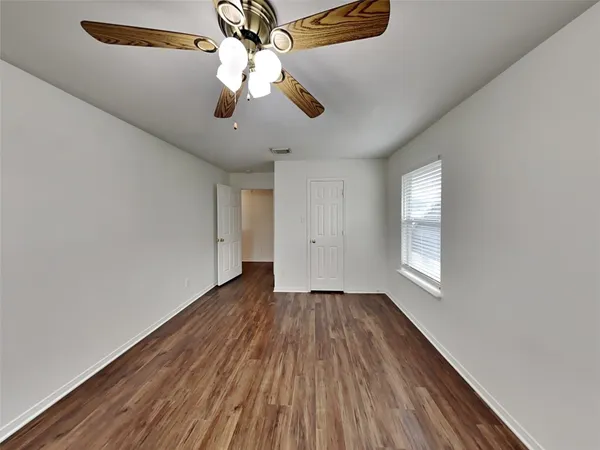$3,325 | 3719 Pine Lake Drive, Pearland, TX 77581