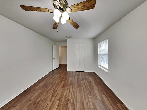 $3,295 | 3719 Pine Lake Drive, Pearland, TX 77581