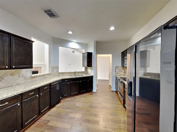 $3,325 | 3719 Pine Lake Drive, Pearland, TX 77581