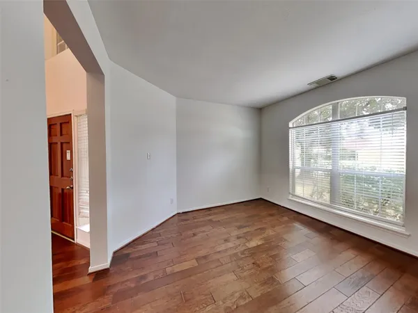 $3,295 | 3719 Pine Lake Drive, Pearland, TX 77581