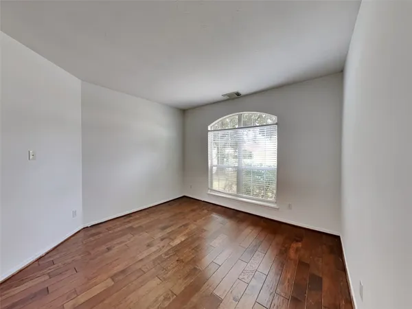 $3,325 | 3719 Pine Lake Drive, Pearland, TX 77581