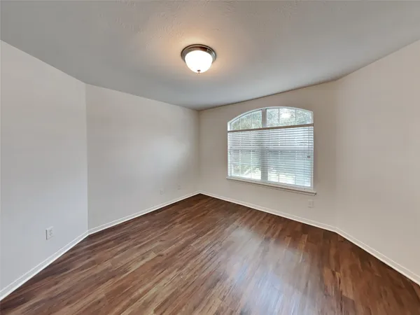 $3,295 | 3719 Pine Lake Drive, Pearland, TX 77581