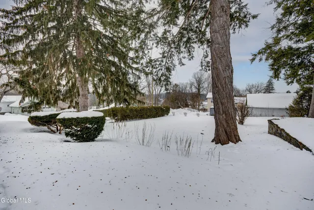 $269,000 | 110 East Montgomery Street, Johnstown, NY 12095