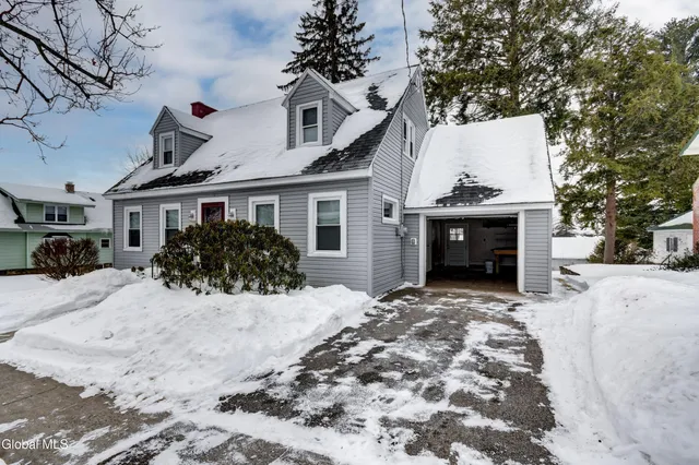 $269,000 | 110 East Montgomery Street, Johnstown, NY 12095