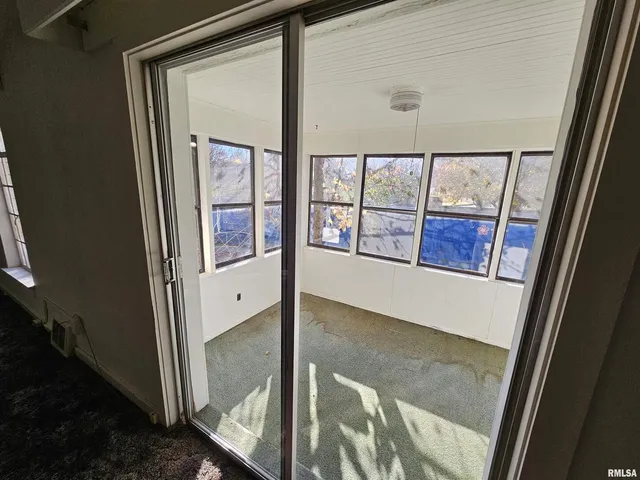 $59,900 | 1604 Salem Road, Mount Vernon, IL 62864