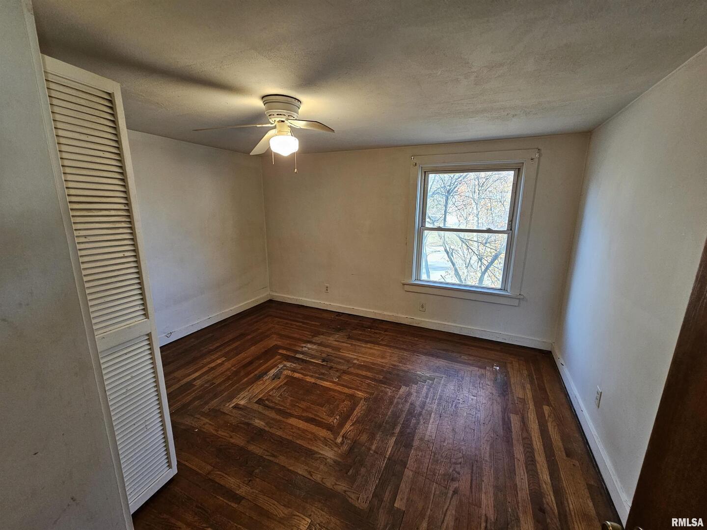 1604 Salem Road Mount Vernon, IL 62864 - Photo 21 of 21 wooden floor in an empty room with a window
