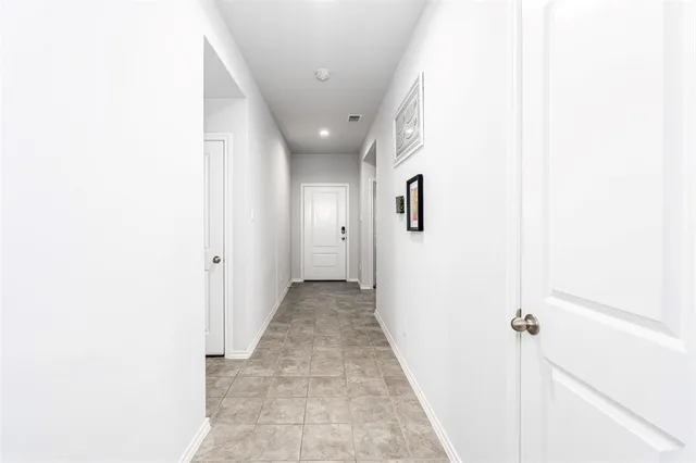 $2,600 | 417 Destin Drive, Fort Worth, TX 76131