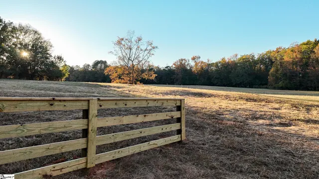 $140,000 | 10 Holliday Dam Road, Honea Path, SC 29654