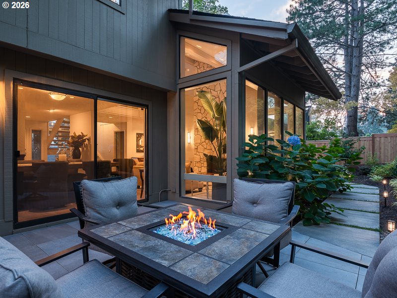 7785 Southwest Westgate Way Portland, OR 97225 - Photo 39 of 48 Patio
