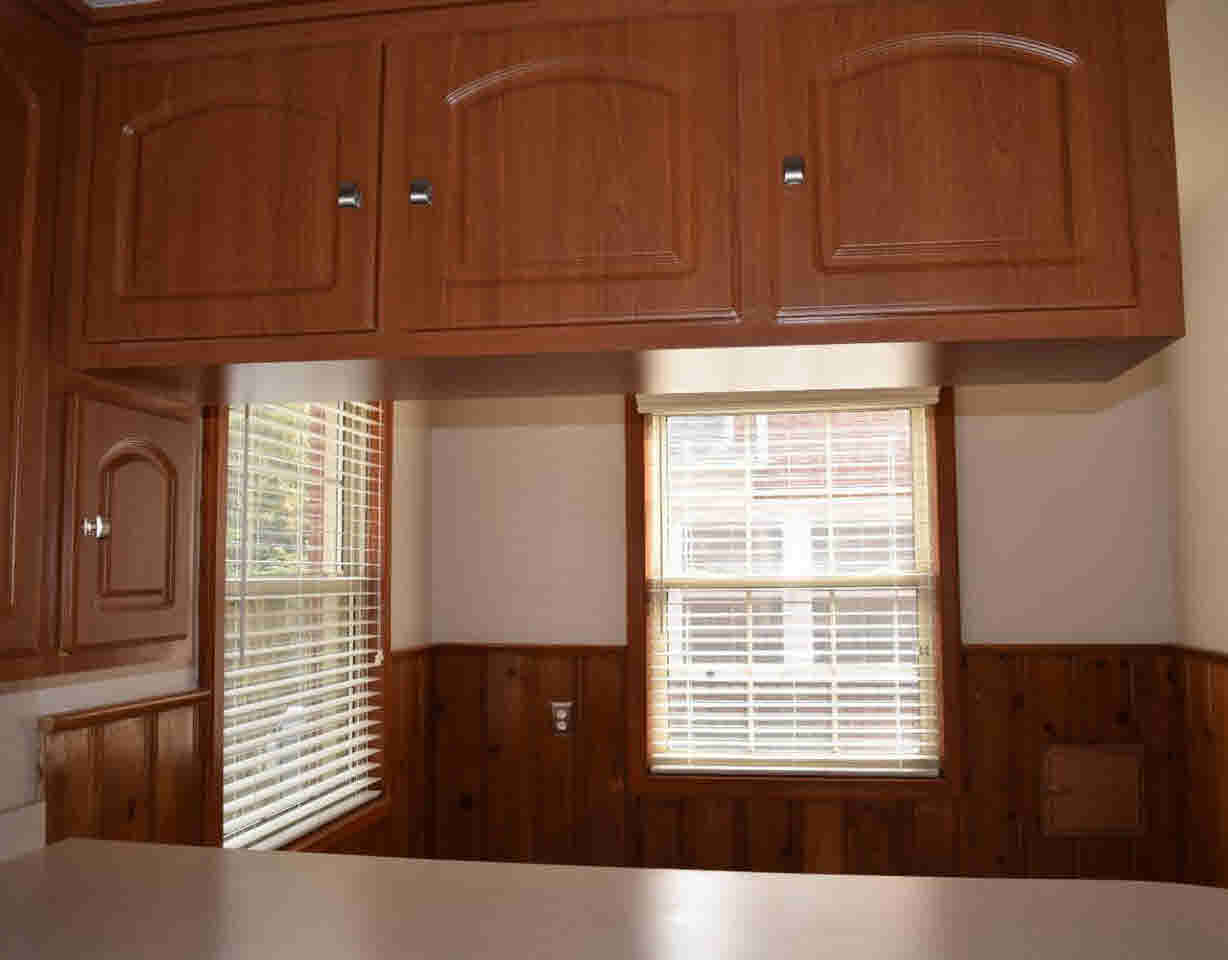 1250 Whittier Road Grosse Pointe, MI 48230 - Photo 32 of 60 21226501-31.JPG