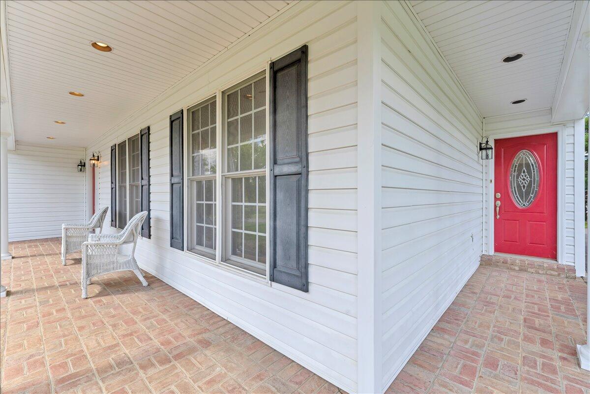 6510 Brookfield Road Roanoke, VA 24019 - Photo 9 of 119 002-MIB01489