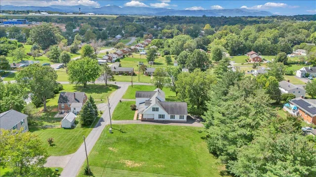 $554,000 | 6510 Brookfield Road, Roanoke, VA 24019