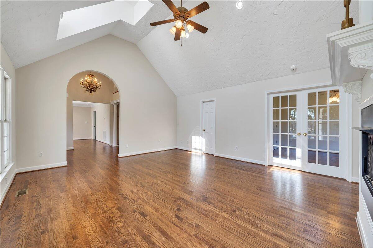 6510 Brookfield Road Roanoke, VA 24019 - Photo 19 of 119 010-MIB01327