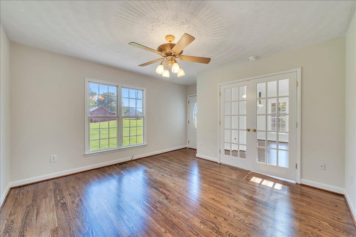 6510 Brookfield Road Roanoke, VA 24019 - Photo 26 of 119 016-MIB01345