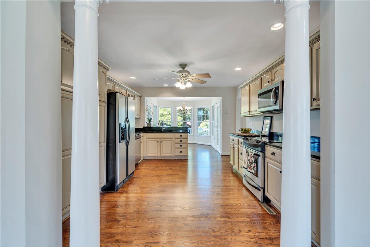 6510 Brookfield Road Roanoke, VA 24019 - Photo 31 of 119 020-MIB01357