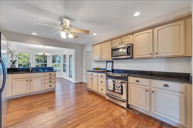 $554,000 | 6510 Brookfield Road, Roanoke, VA 24019