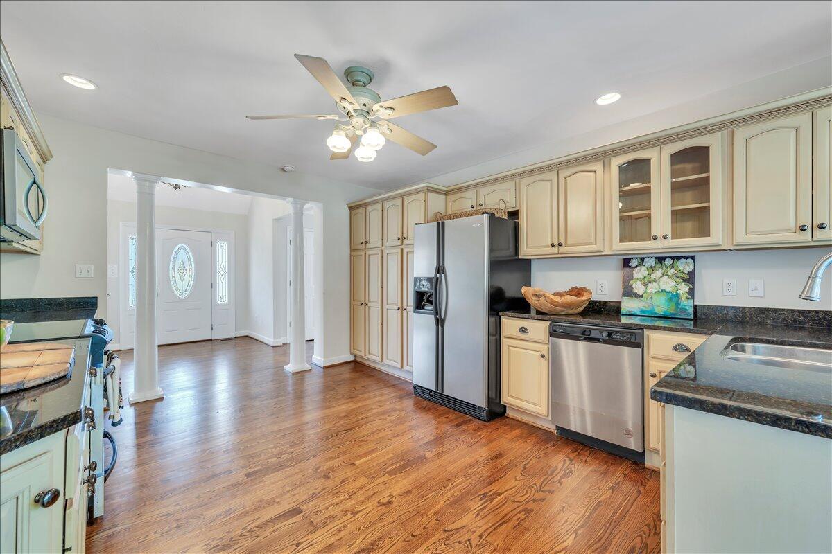 6510 Brookfield Road Roanoke, VA 24019 - Photo 34 of 119 023-MIB01366