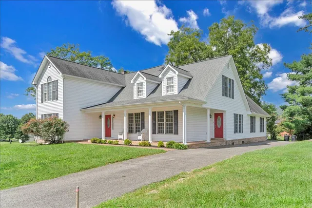 $554,000 | 6510 Brookfield Road, Roanoke, VA 24019