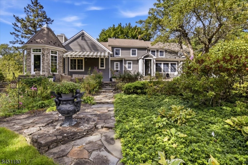 347 Drakestown Road Long Valley, NJ 07853 - Photo 4 of 49 Gallery Image 4