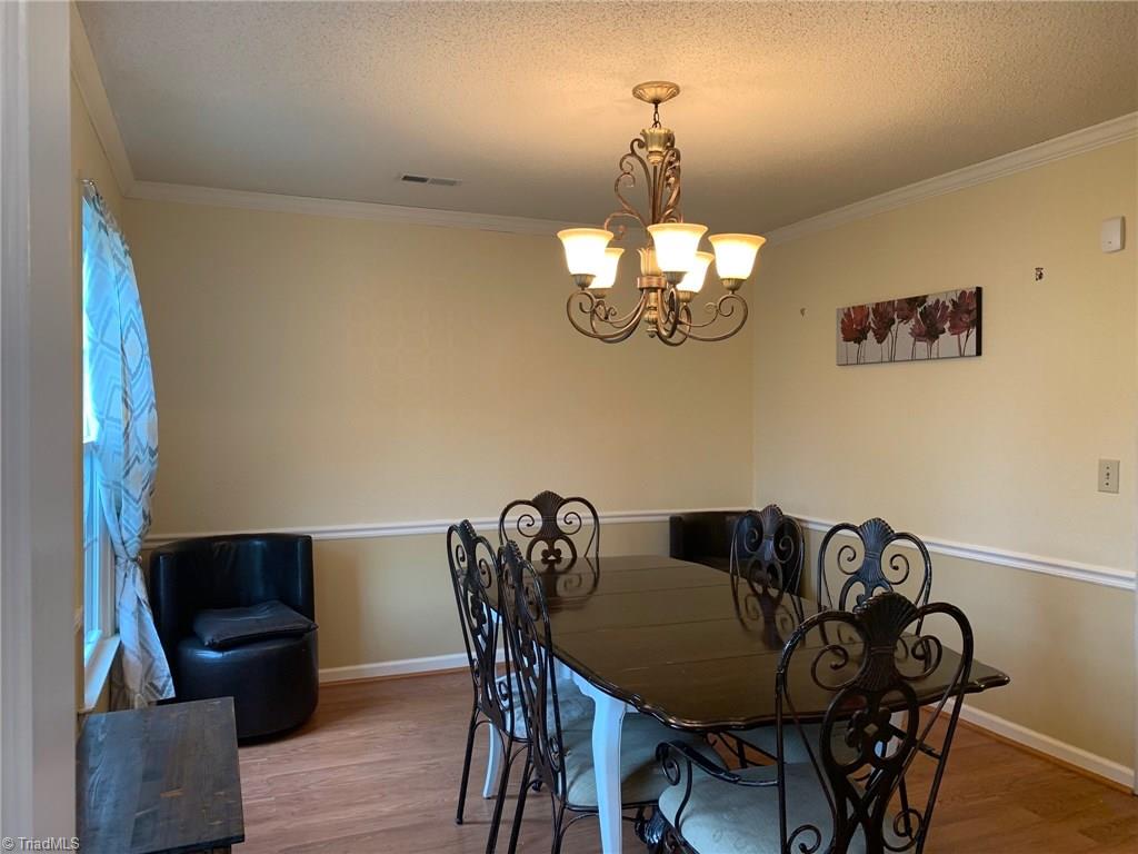 2103 Acorn Ridge Road Greensboro, NC 27407 - Photo 6 of 30 Gallery Image 6