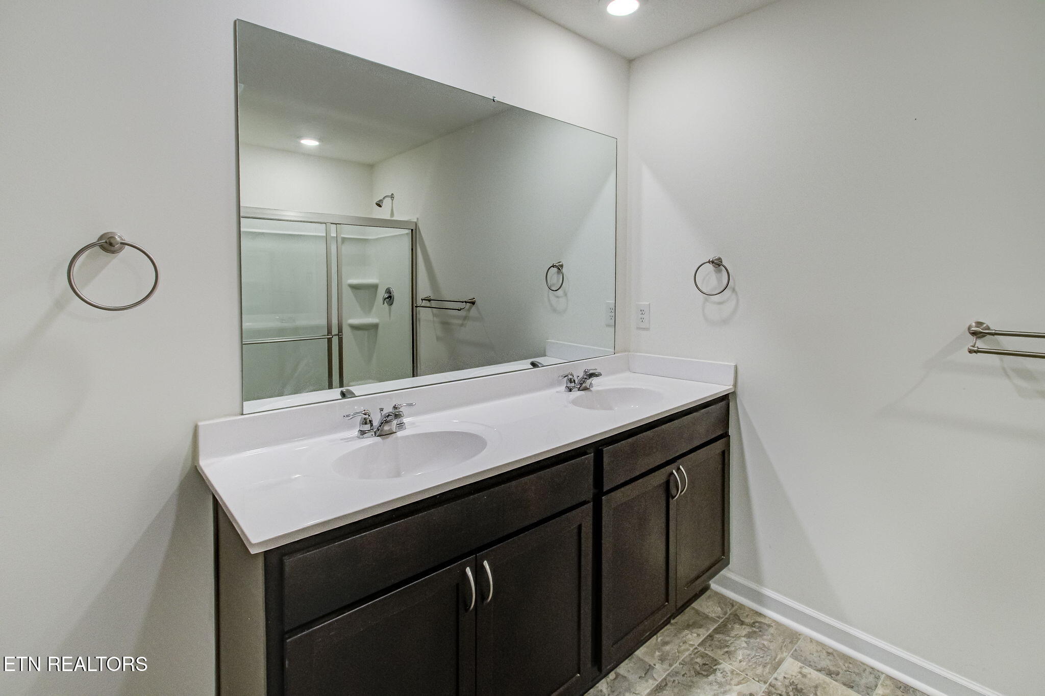 223 Ambernic Way Sweetwater, TN 37874 - Photo 25 of 37 25