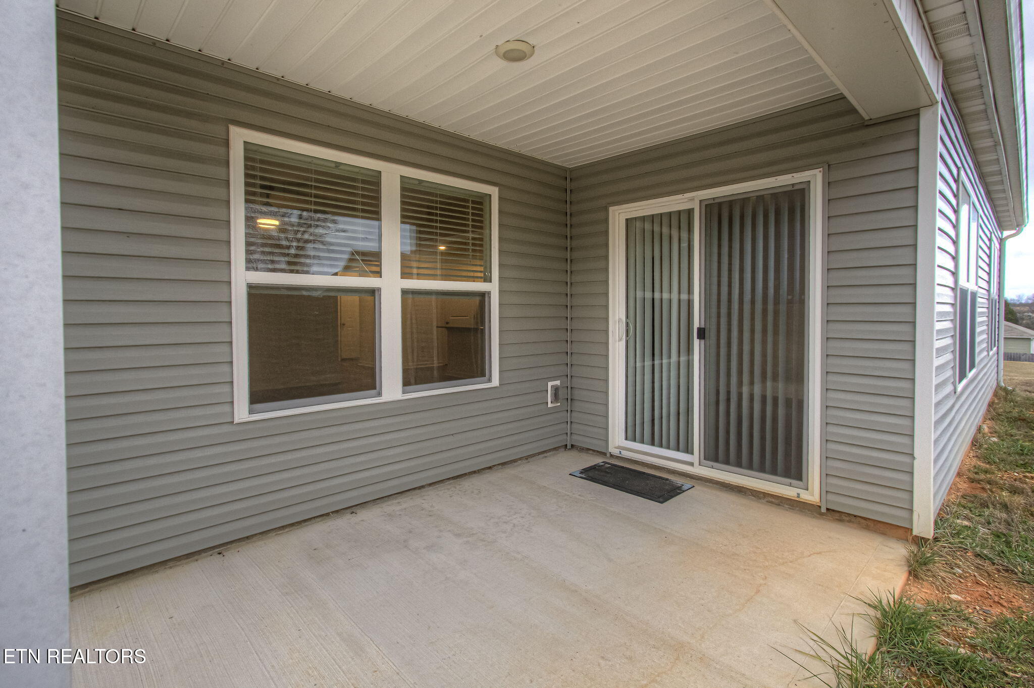 223 Ambernic Way Sweetwater, TN 37874 - Photo 5 of 37 5