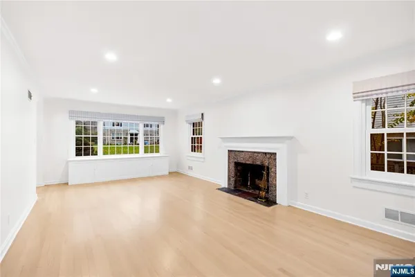 $6,800 | 72 Creston Avenue, Tenafly, NJ 07670