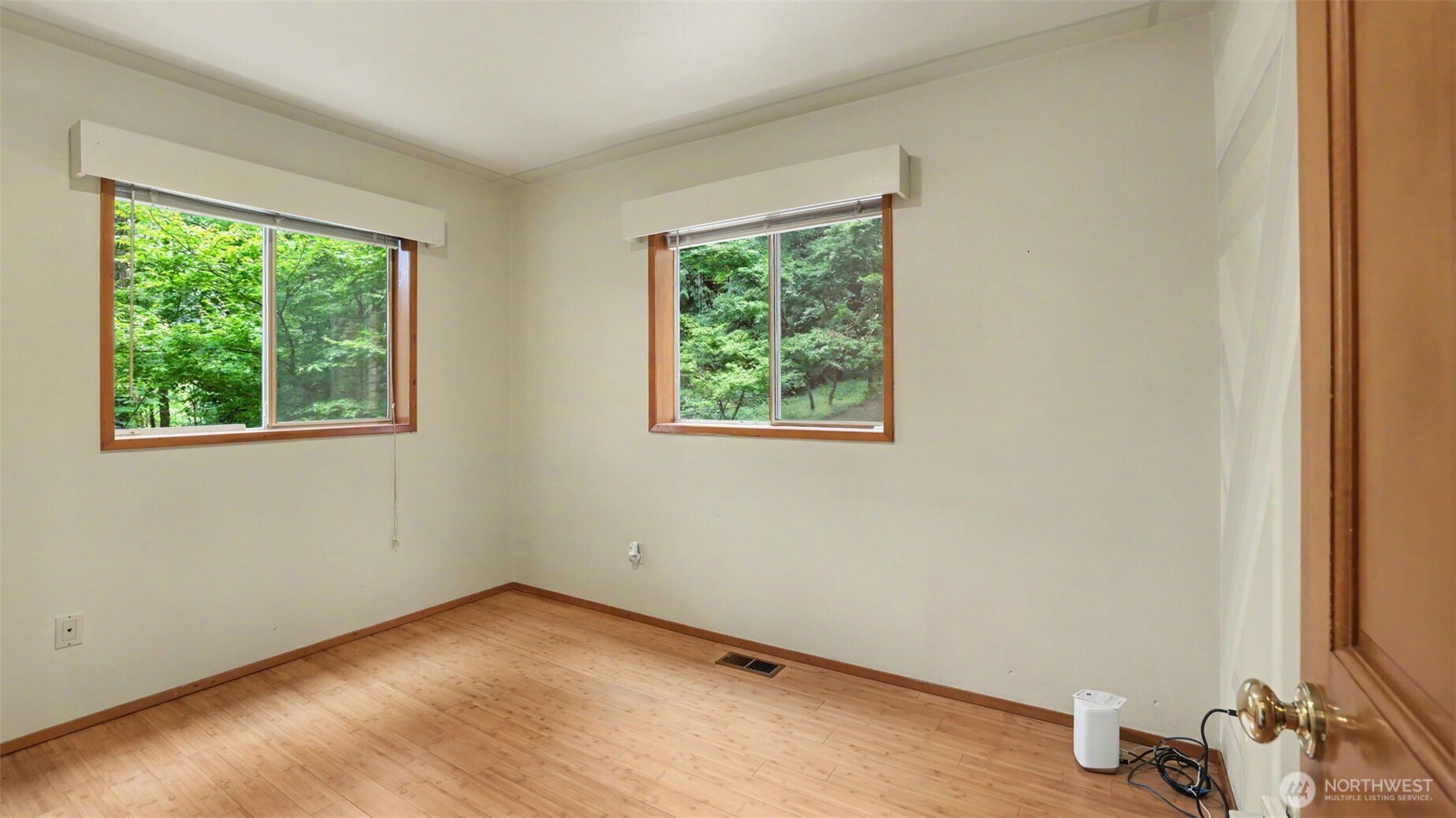 14422 200th Avenue Southeast Renton, WA 98059 - Photo 13 of 37