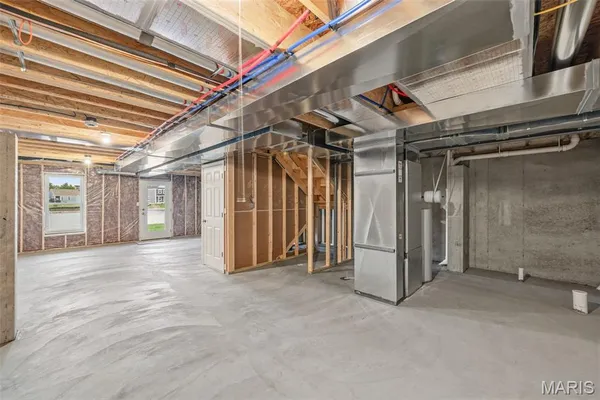 $483,970 | 218 Marais Temps Clair Drive, St. Charles, MO 63301