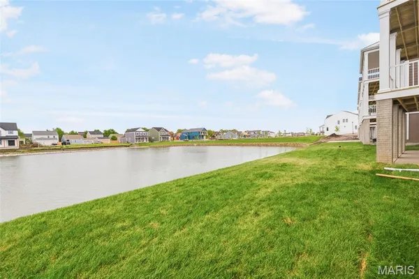 $483,970 | 218 Marais Temps Clair Drive, St. Charles, MO 63301