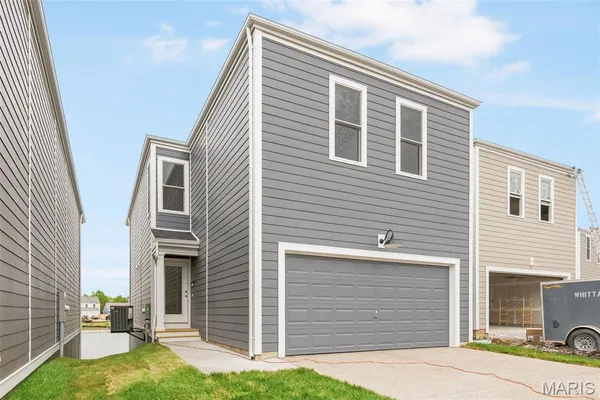 $483,970 | 218 Marais Temps Clair Drive, St. Charles, MO 63301