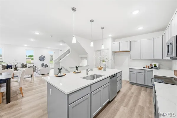 $483,970 | 218 Marais Temps Clair Drive, St. Charles, MO 63301