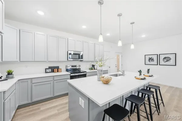 $483,970 | 218 Marais Temps Clair Drive, St. Charles, MO 63301