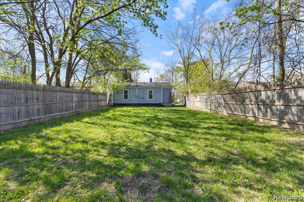 26076 Colgate Street Inkster, MI 48141 - Photo 22 of 24 GetMedia (5).jpg